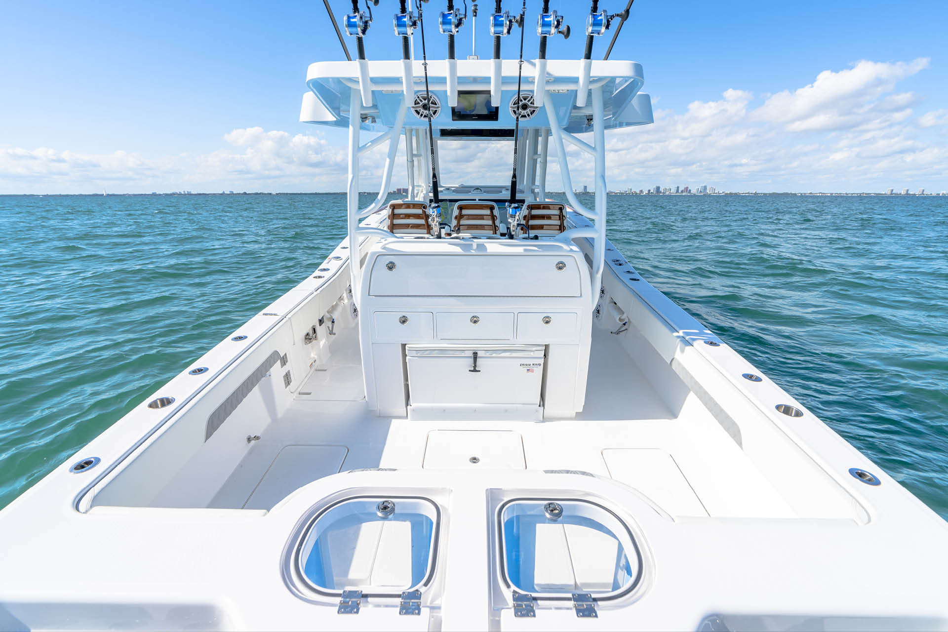 Invincible 43 Open Fisherman