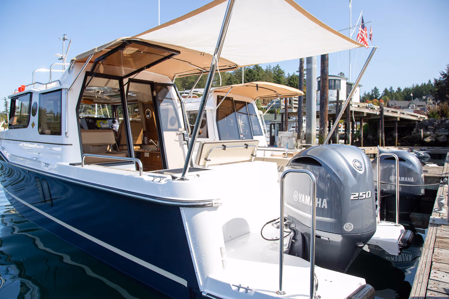 Ranger Tugs R-25