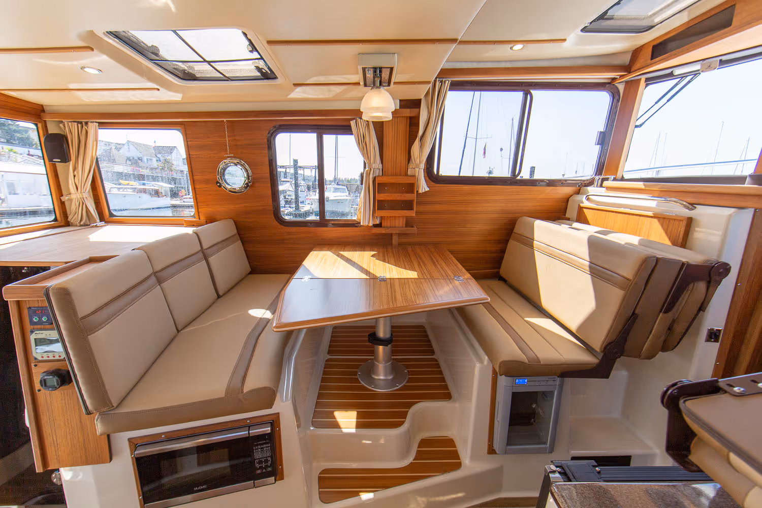 Ranger Tugs 31 S