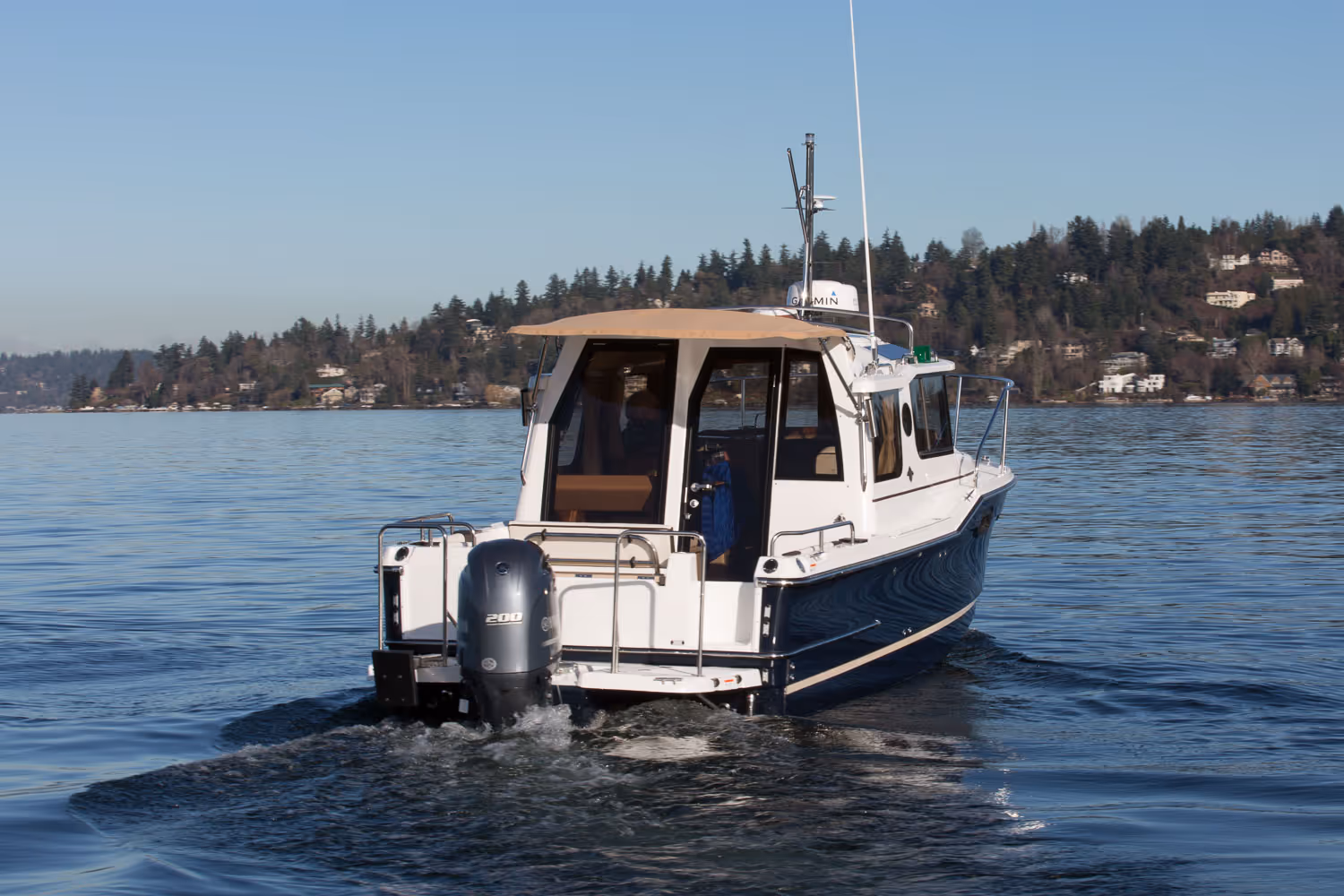 Ranger Tugs R-23