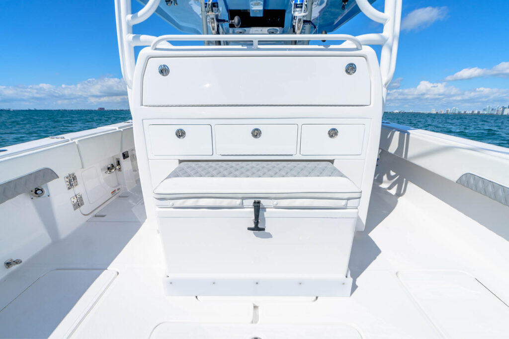 Invincible 43 Open Fisherman