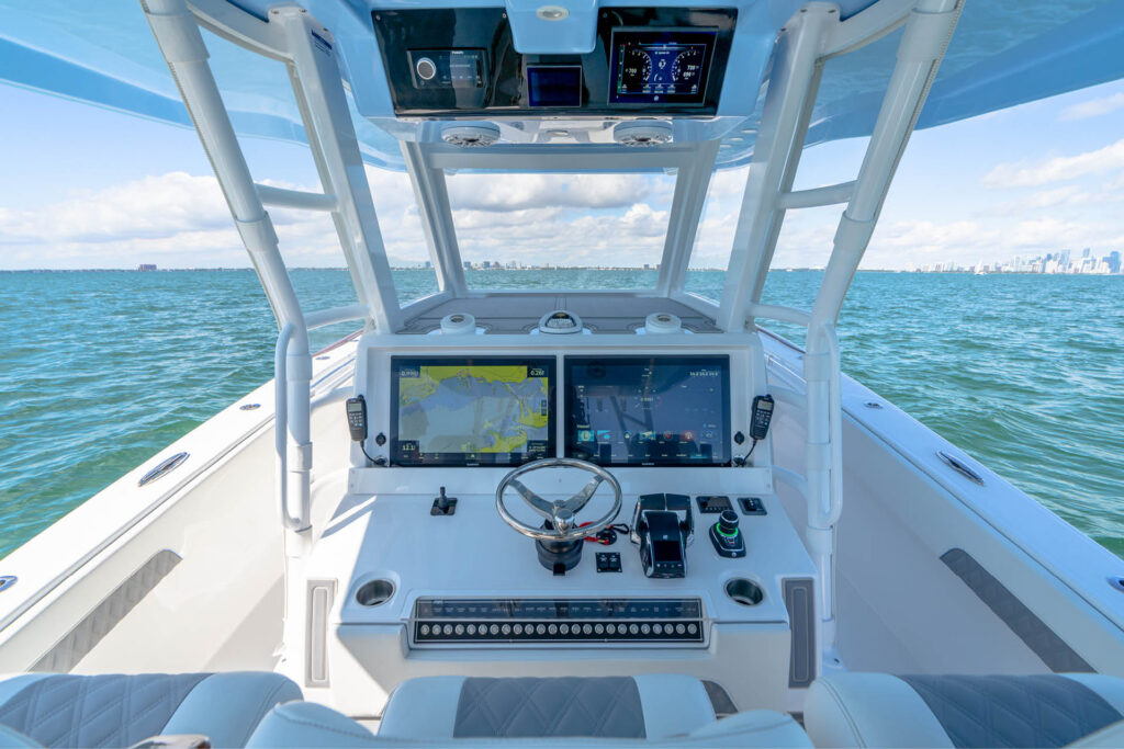 Invincible 43 Open Fisherman