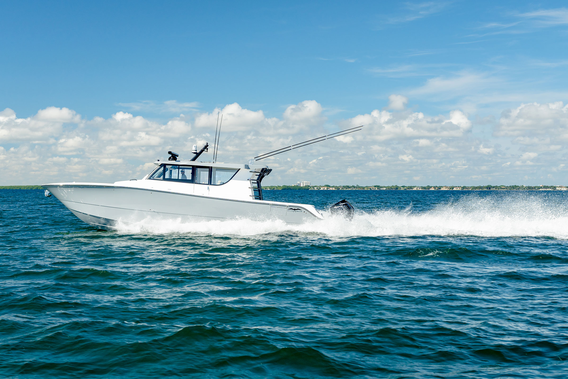 Invincible 46 Pilot House