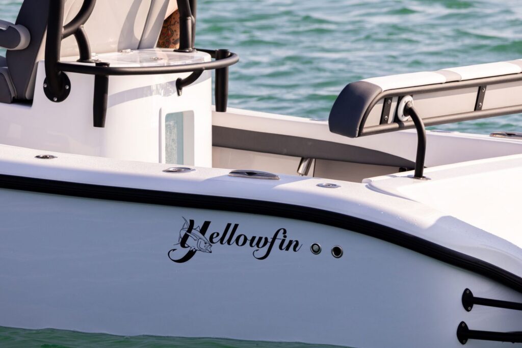 YellowFin 26 Hybrid