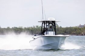 YellowFin 26 Hybrid