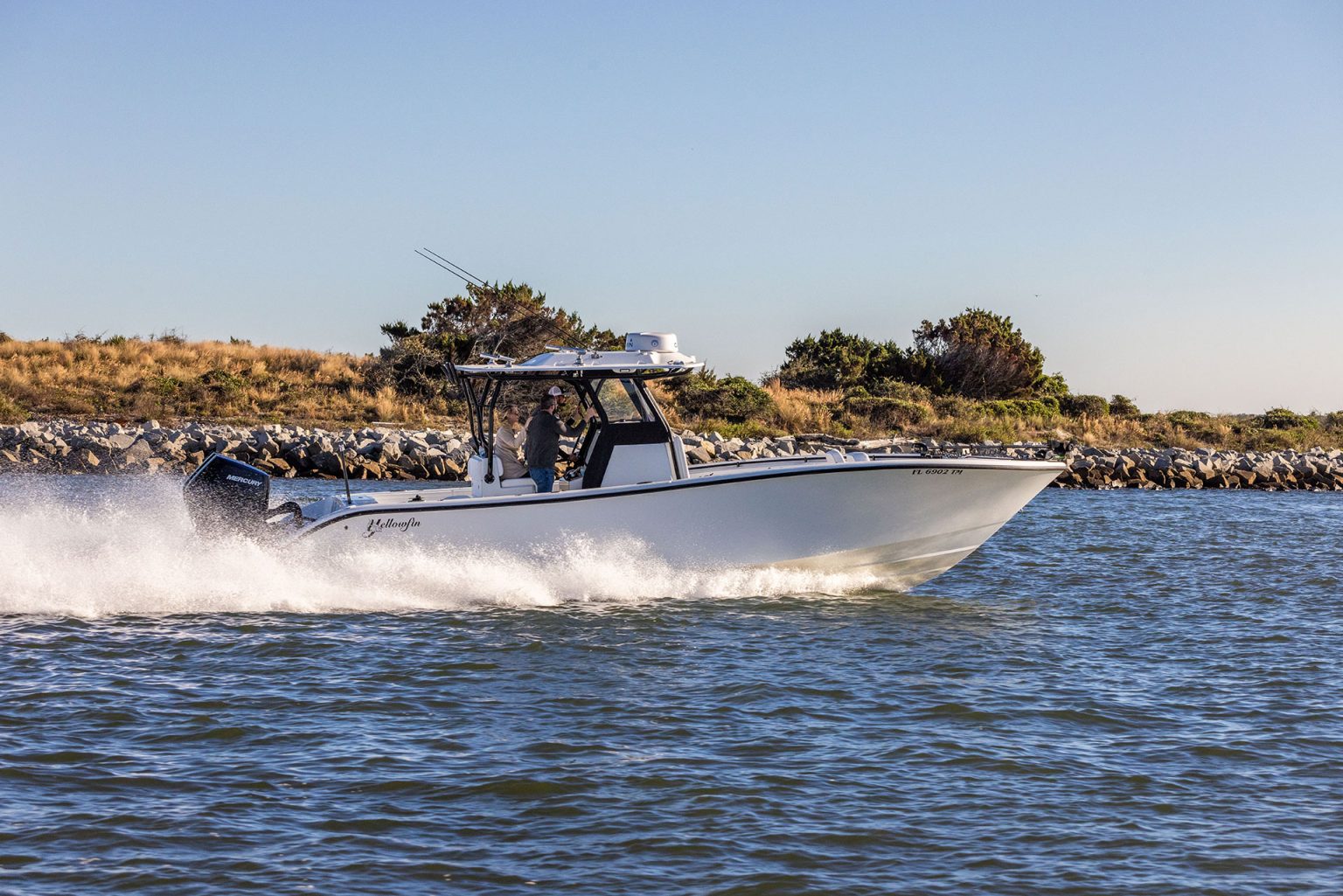 YellowFin 32 OffShore