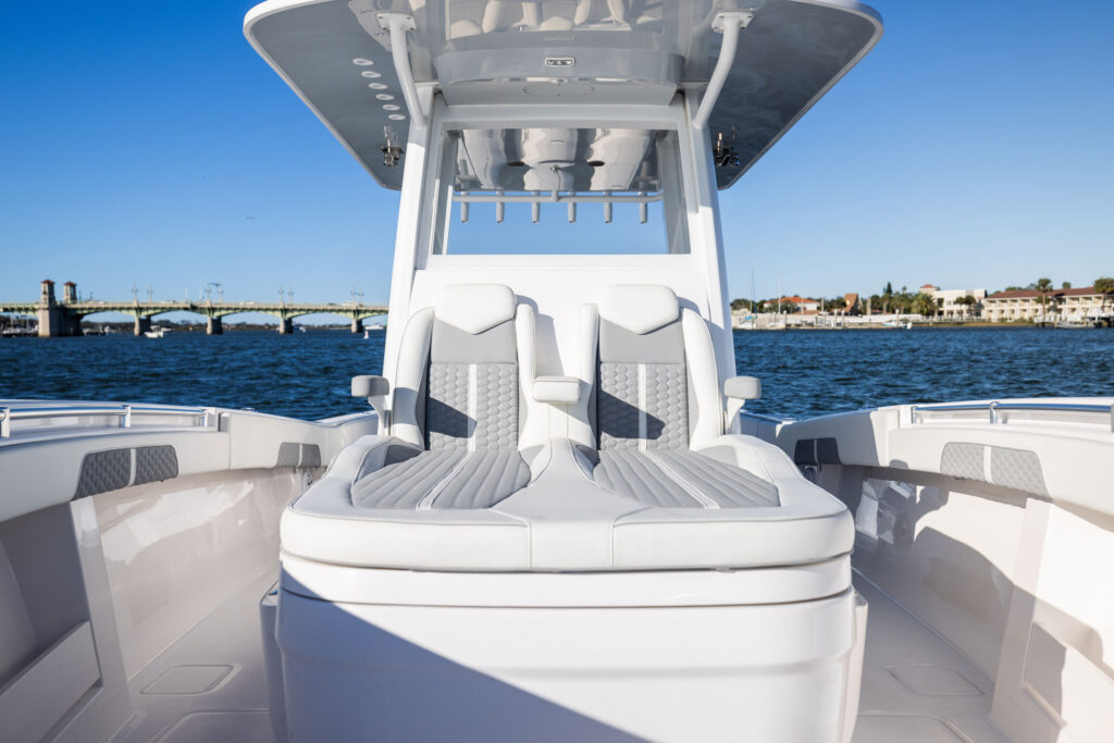 Invincible 39 Open Fisherman