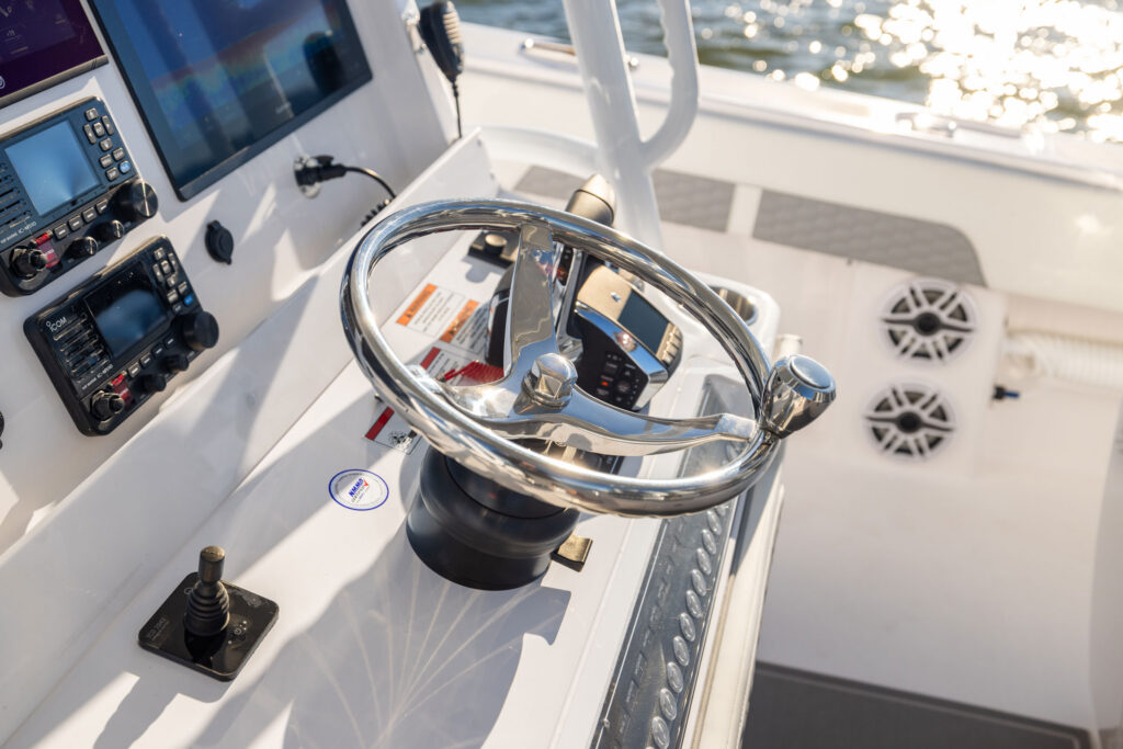 Invincible 39 Open Fisherman
