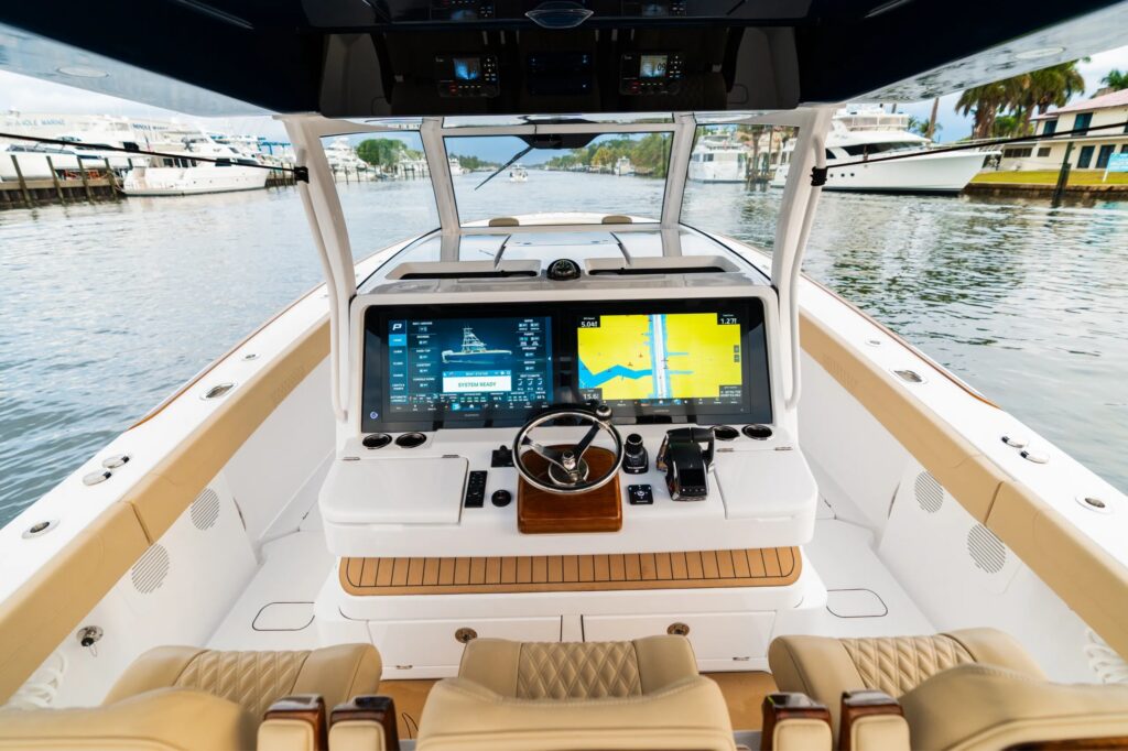 Phenom 43 Center Console