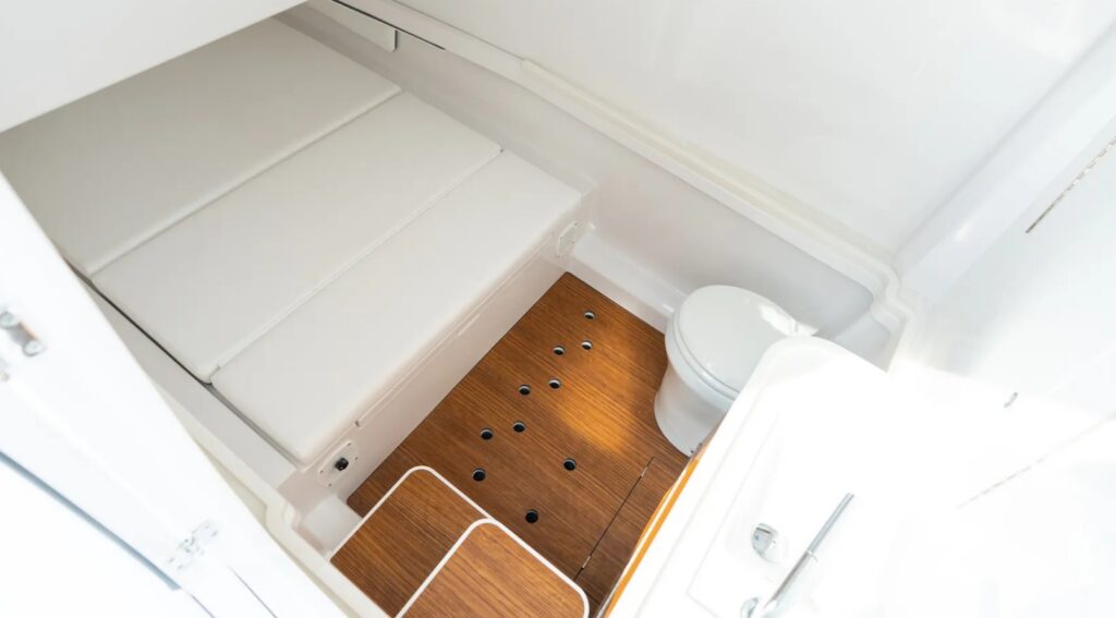 Phenom 37 Center Console