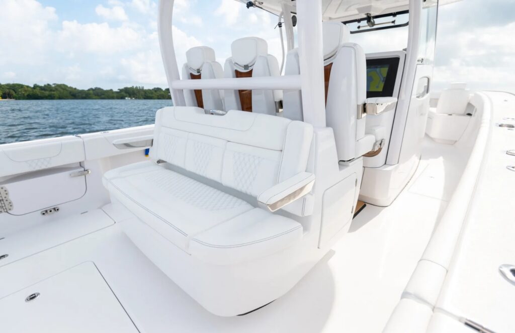Phenom 37 Center Console