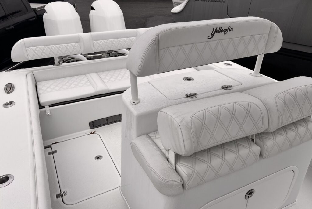 2021 Yellowfin 26 Hybrid