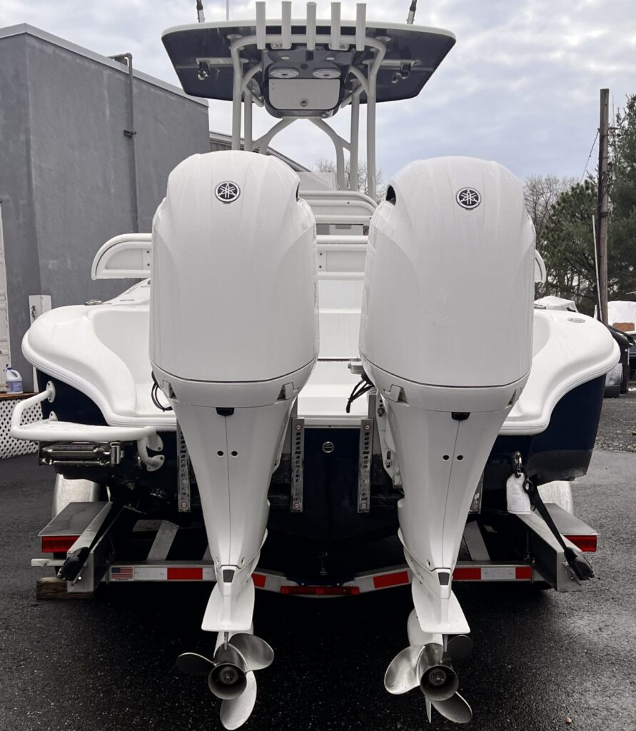 2021 Yellowfin 26 Hybrid