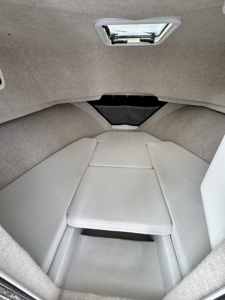 2025 Parker 2520 Pilot House