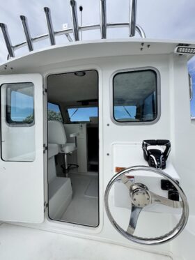 2025 Parker 2520 Pilot House