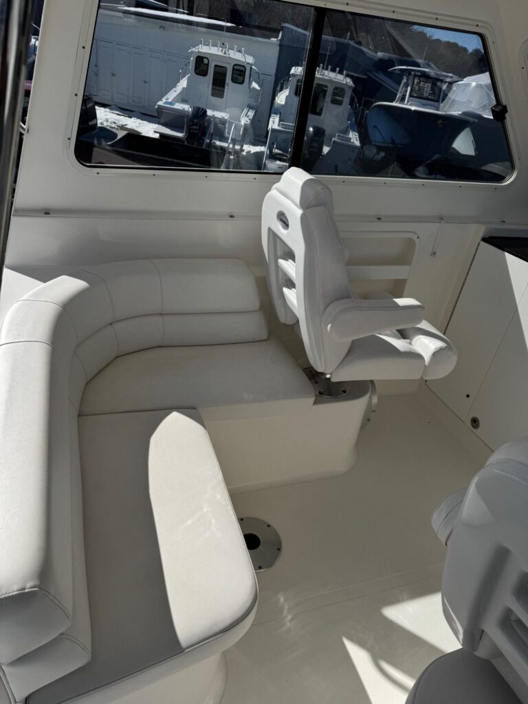 2024 North Coast 285HT Pilot House