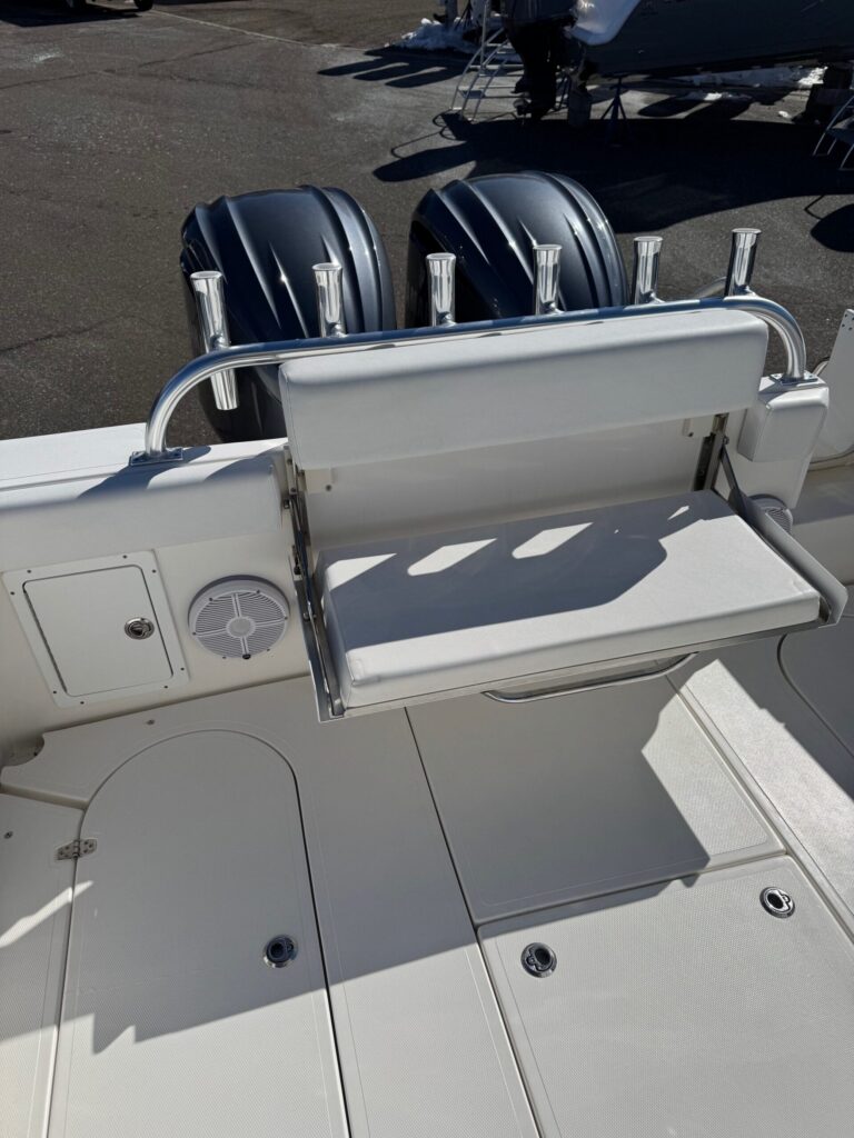 2024 North Coast 285HT Pilot House