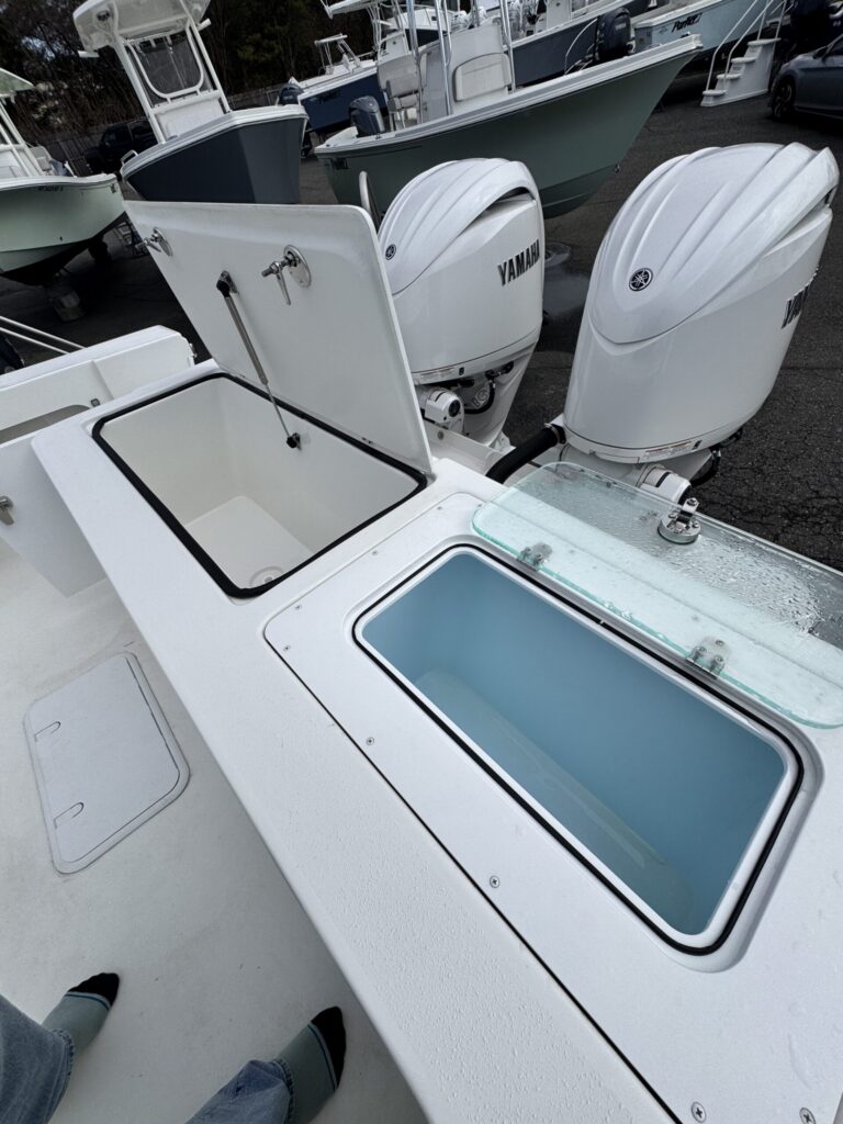 2025 Parker 2520 Pilot House
