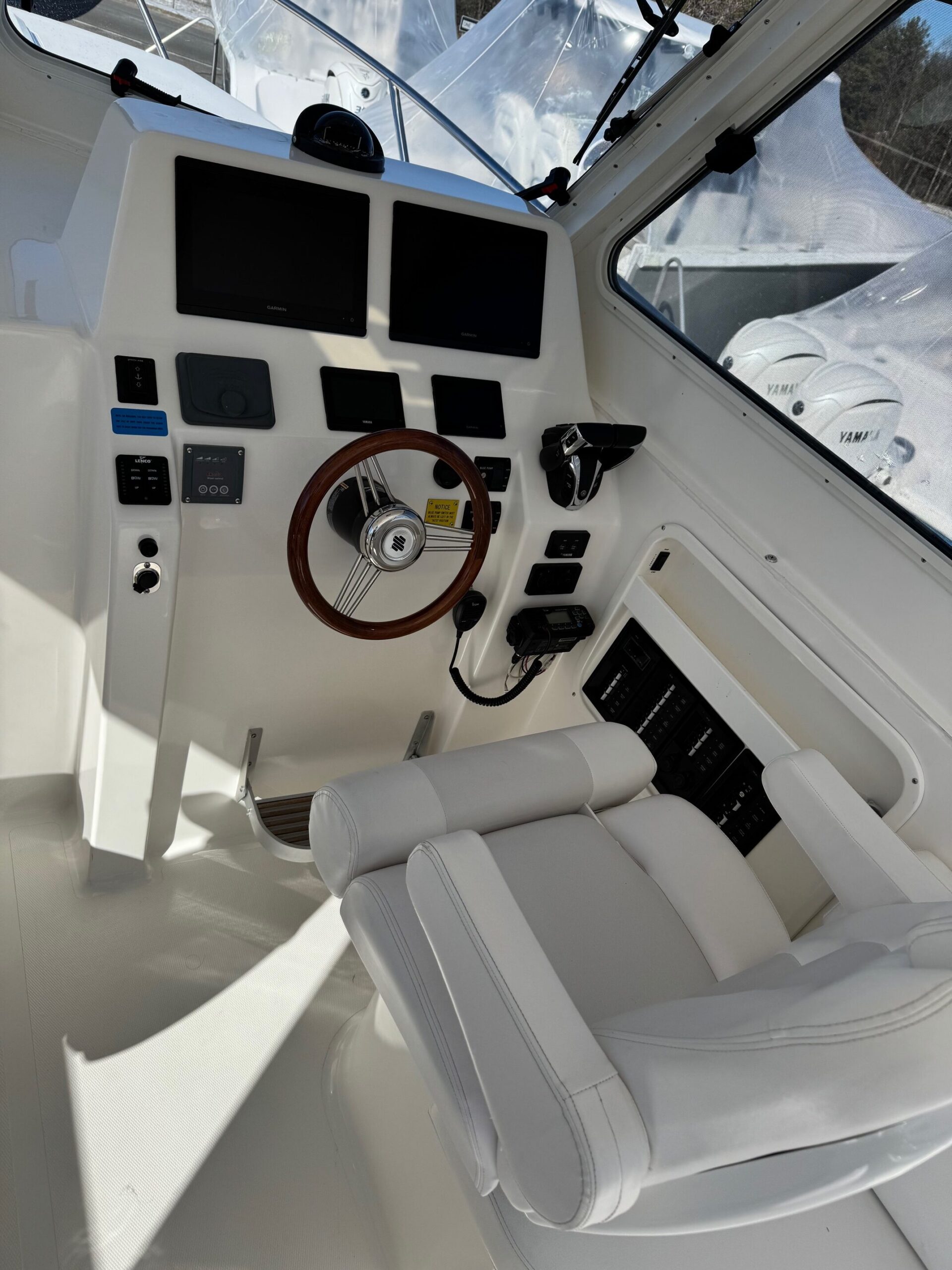 2024 North Coast 285HT Pilot House