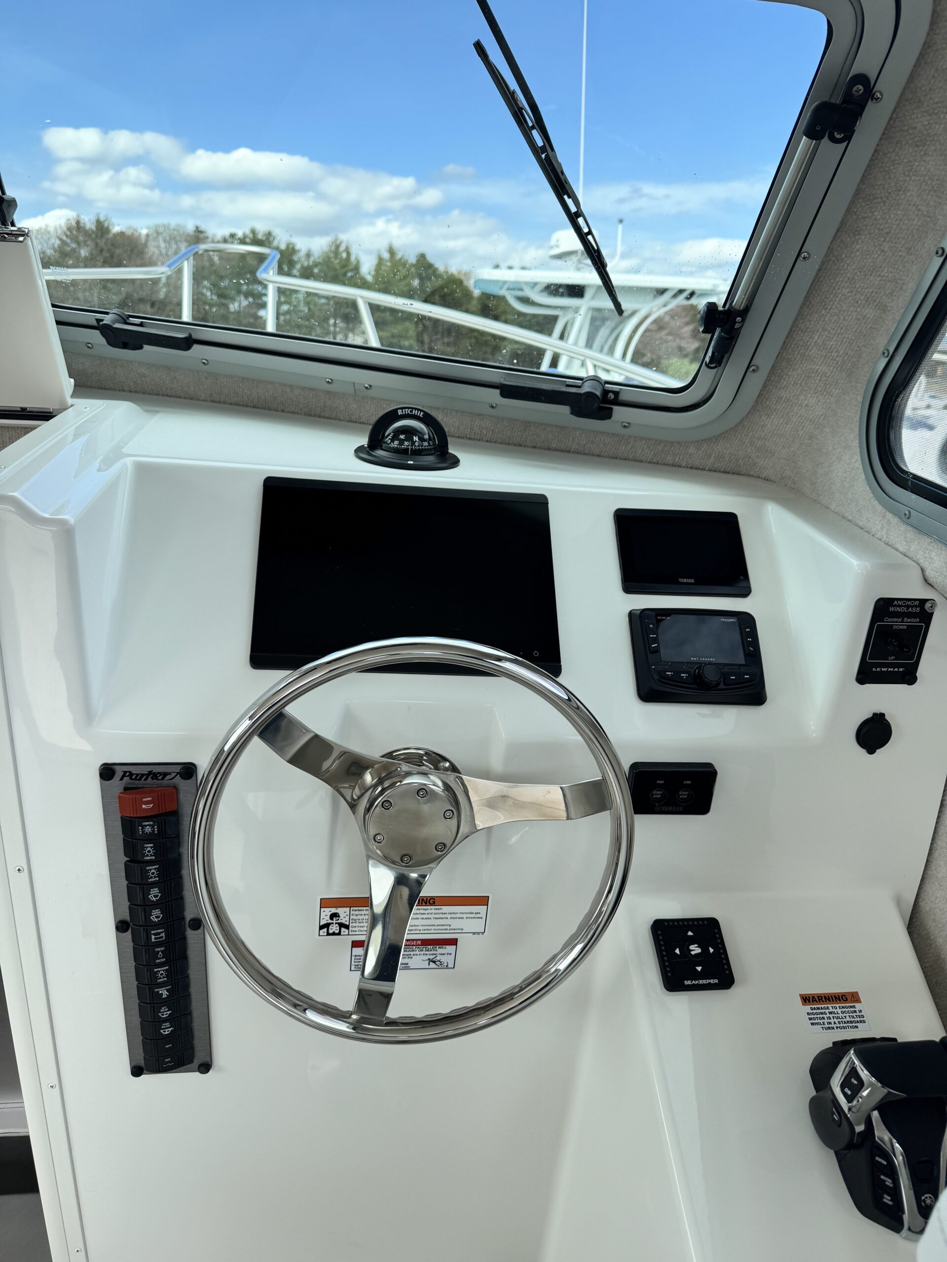 2025 Parker 2520 Pilot House