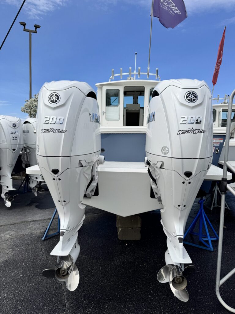 2025 Parker 2520 Pilot House