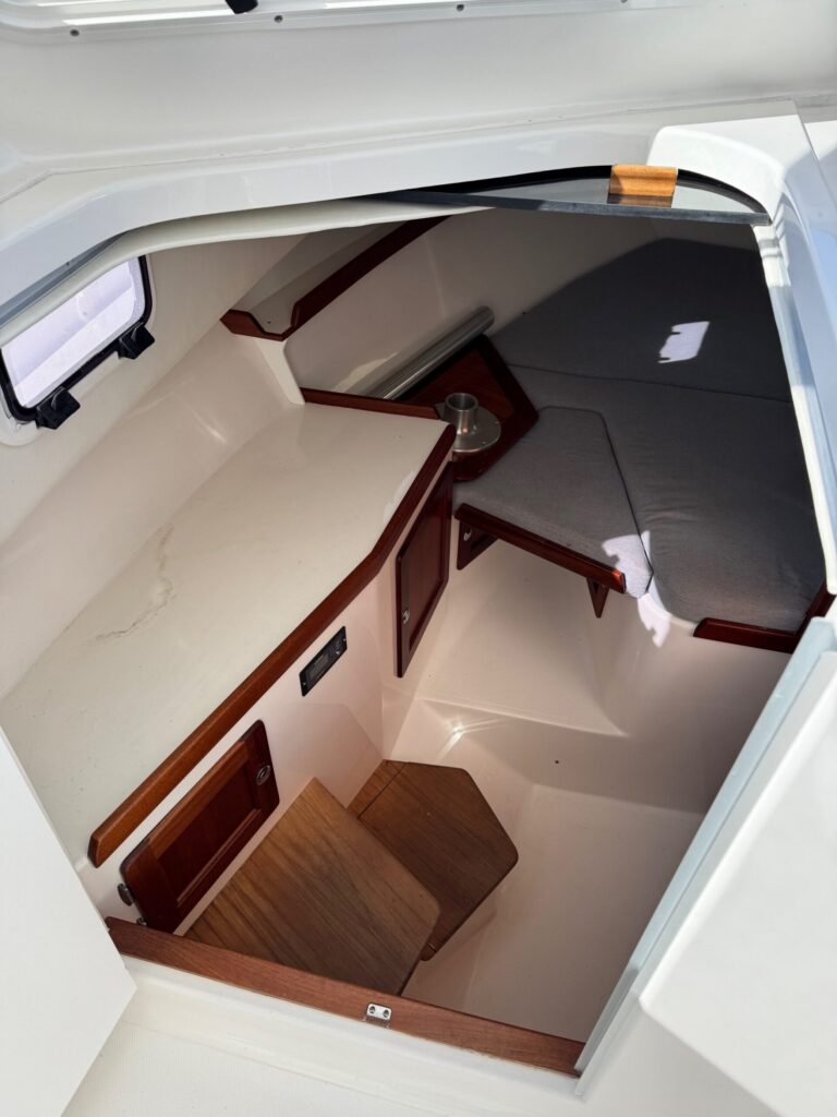 2024 North Coast 285HT Pilot House