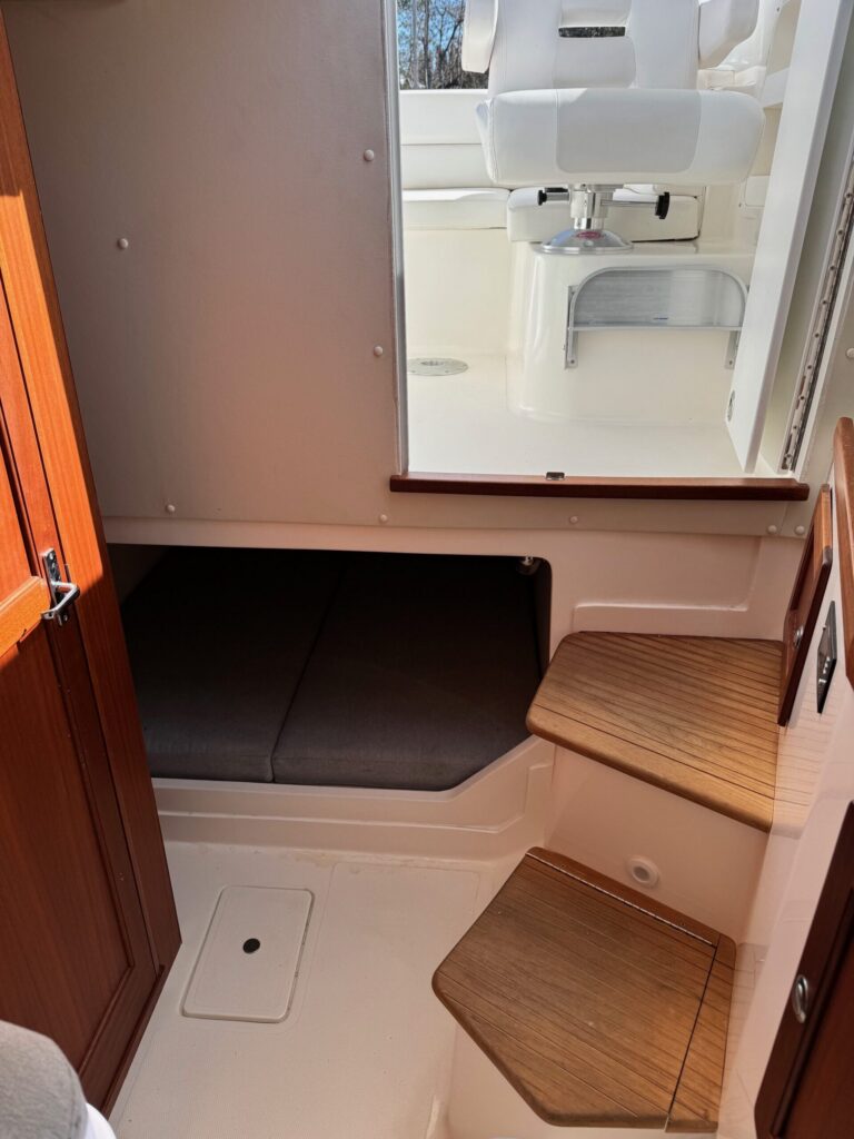 2024 North Coast 285HT Pilot House