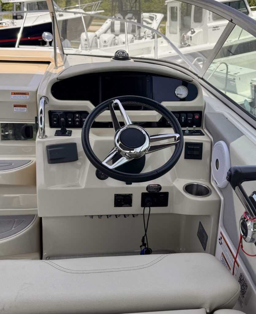 2021 Regal 26 Express